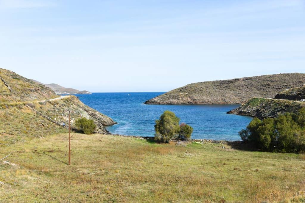 Villa Niloya Kythnos Loutrá 外观 照片